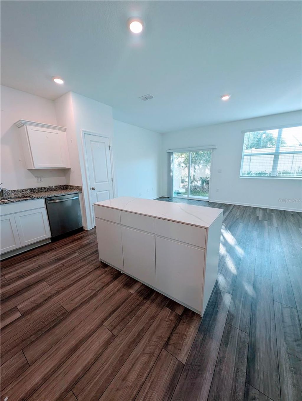 Photo of 6215 Daerr Ridge Street, Zephyrhills, FL 33542 (MLS # TB8439326)