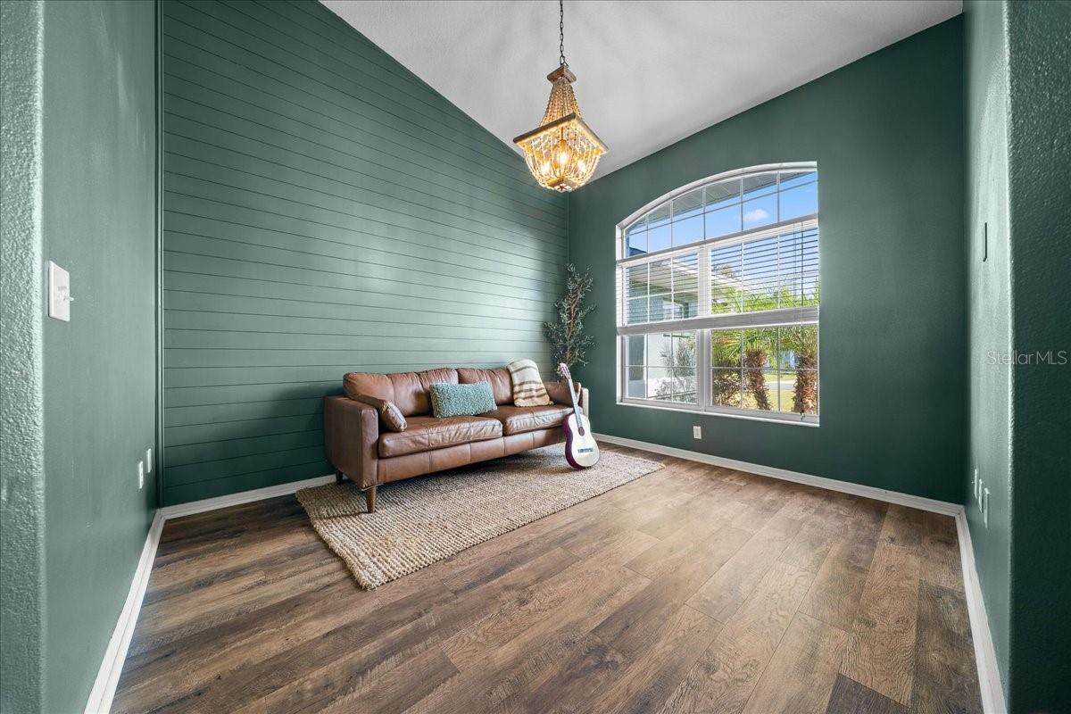 DIAMOND RDG UN 02 - Residential