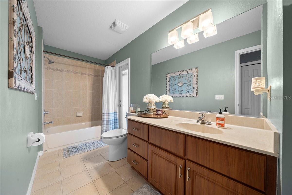 DIAMOND RDG UN 02 - Residential