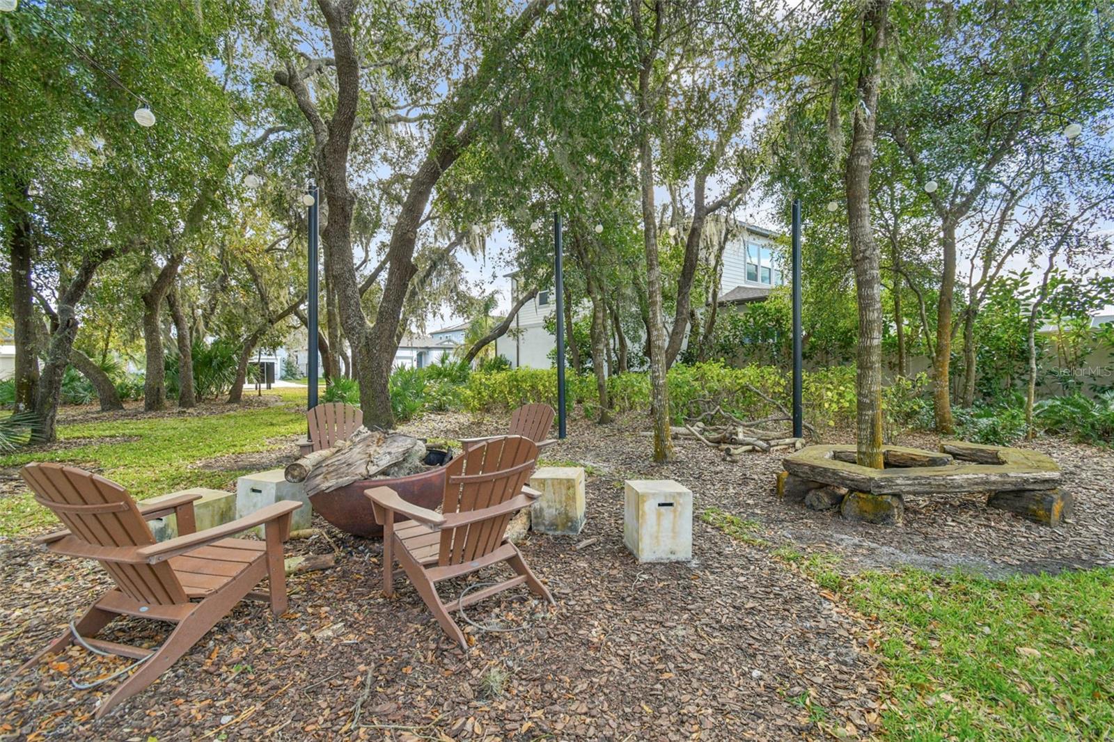 HAMMOCK CREST - Residential