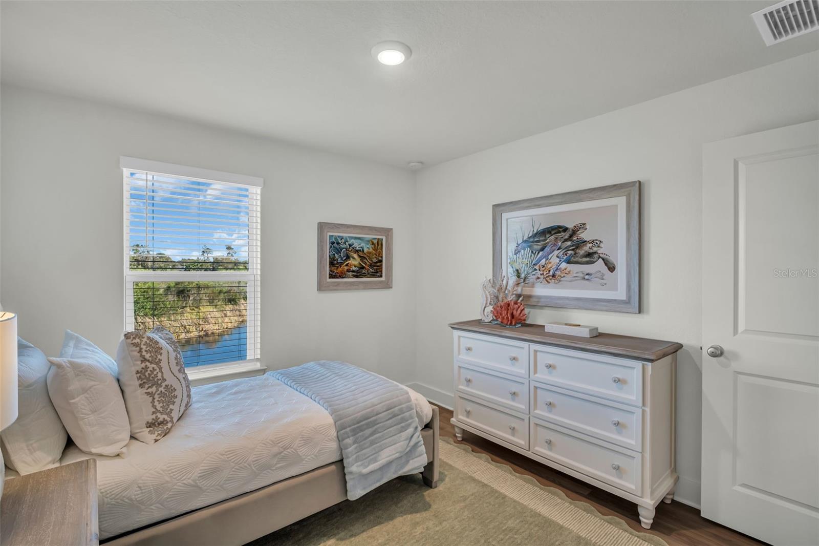 EMERALD FIELDS - Residential