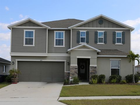 A home in WINTER HAVEN