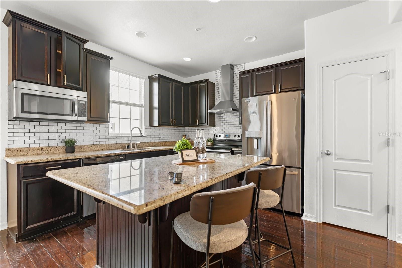 BALDWIN PARK - Residential