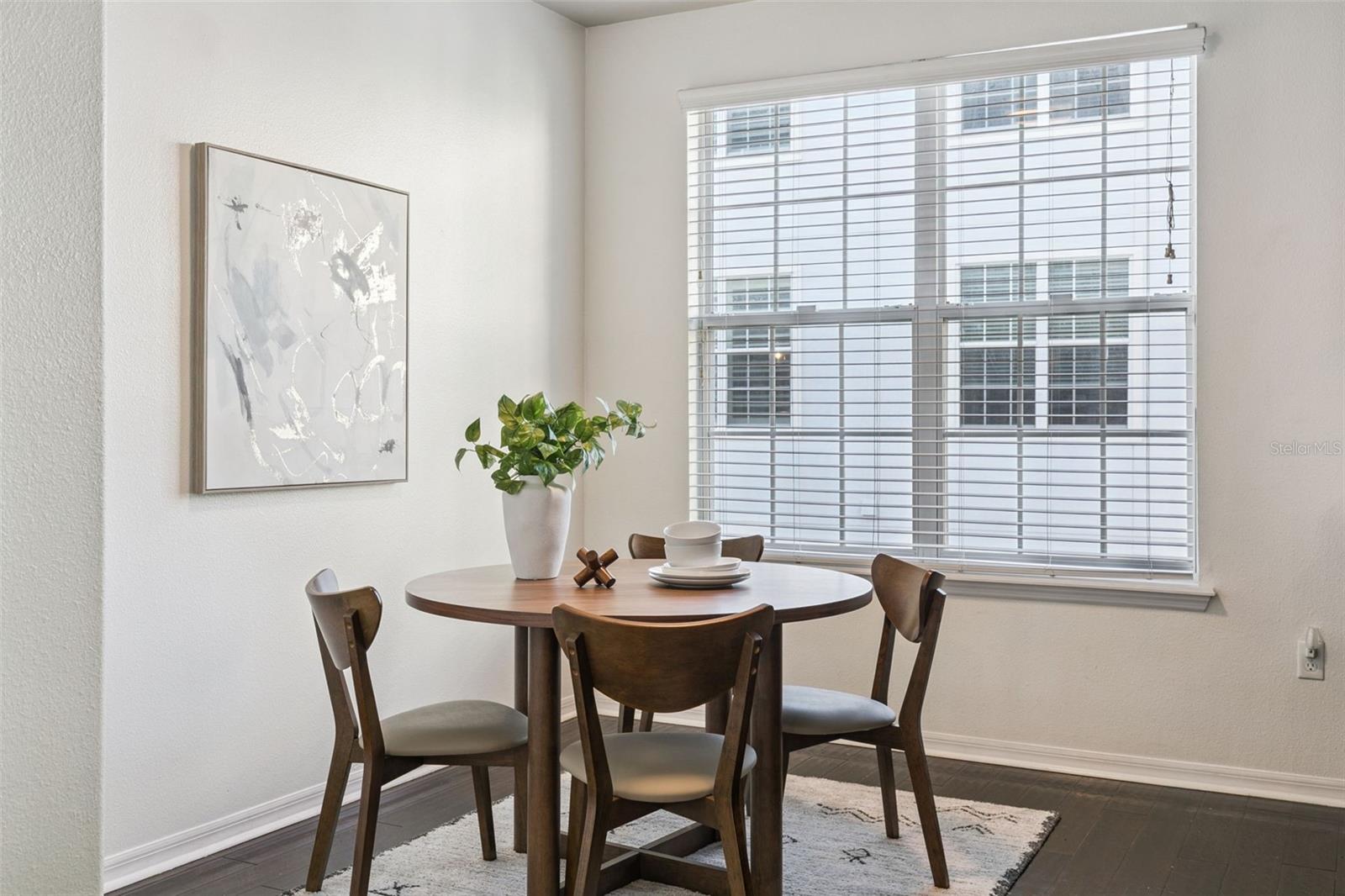 2058 PROSPECT AVENUE