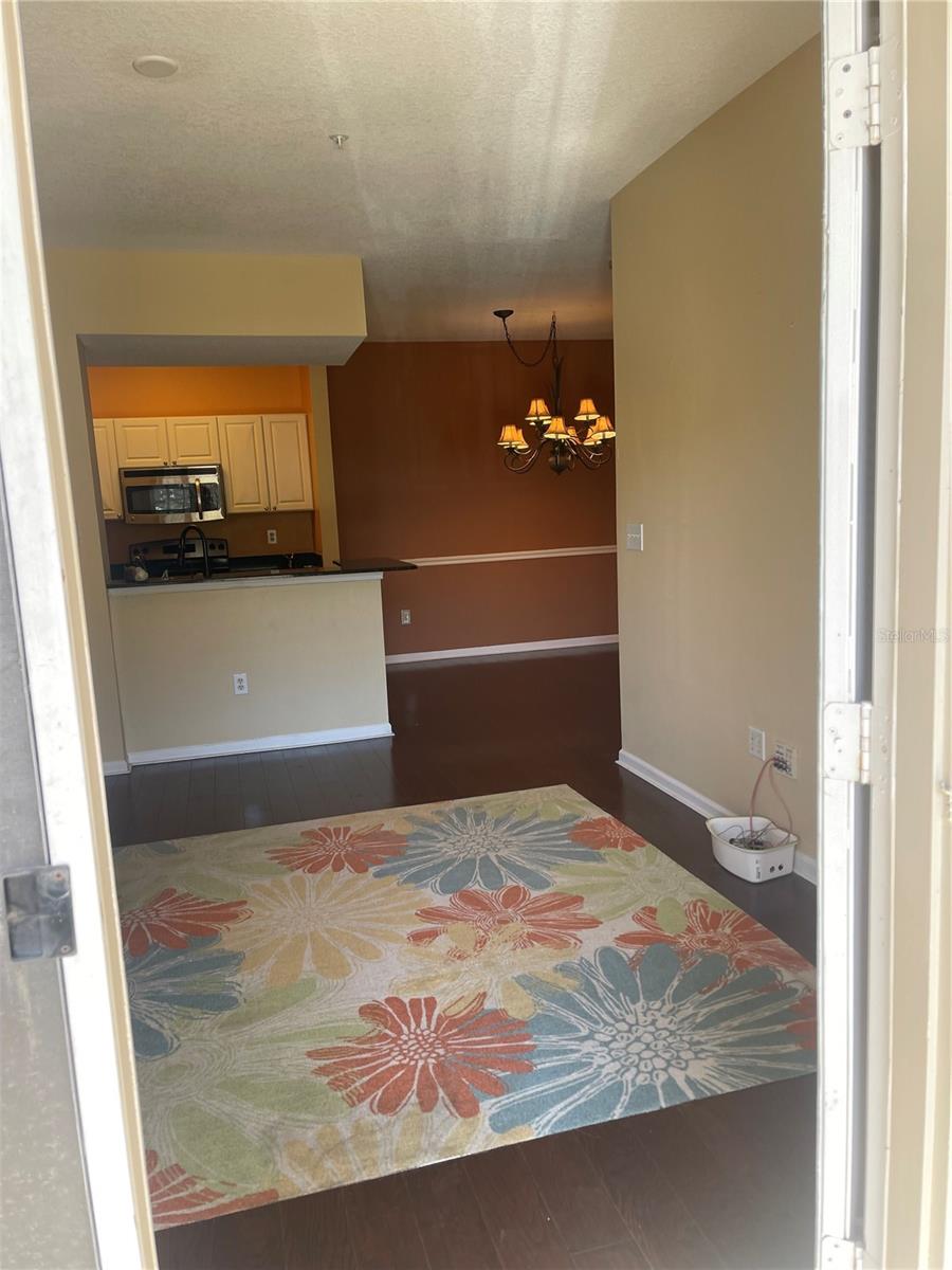 CAPRI/HUNTERS CRK CONDO - Residential Lease