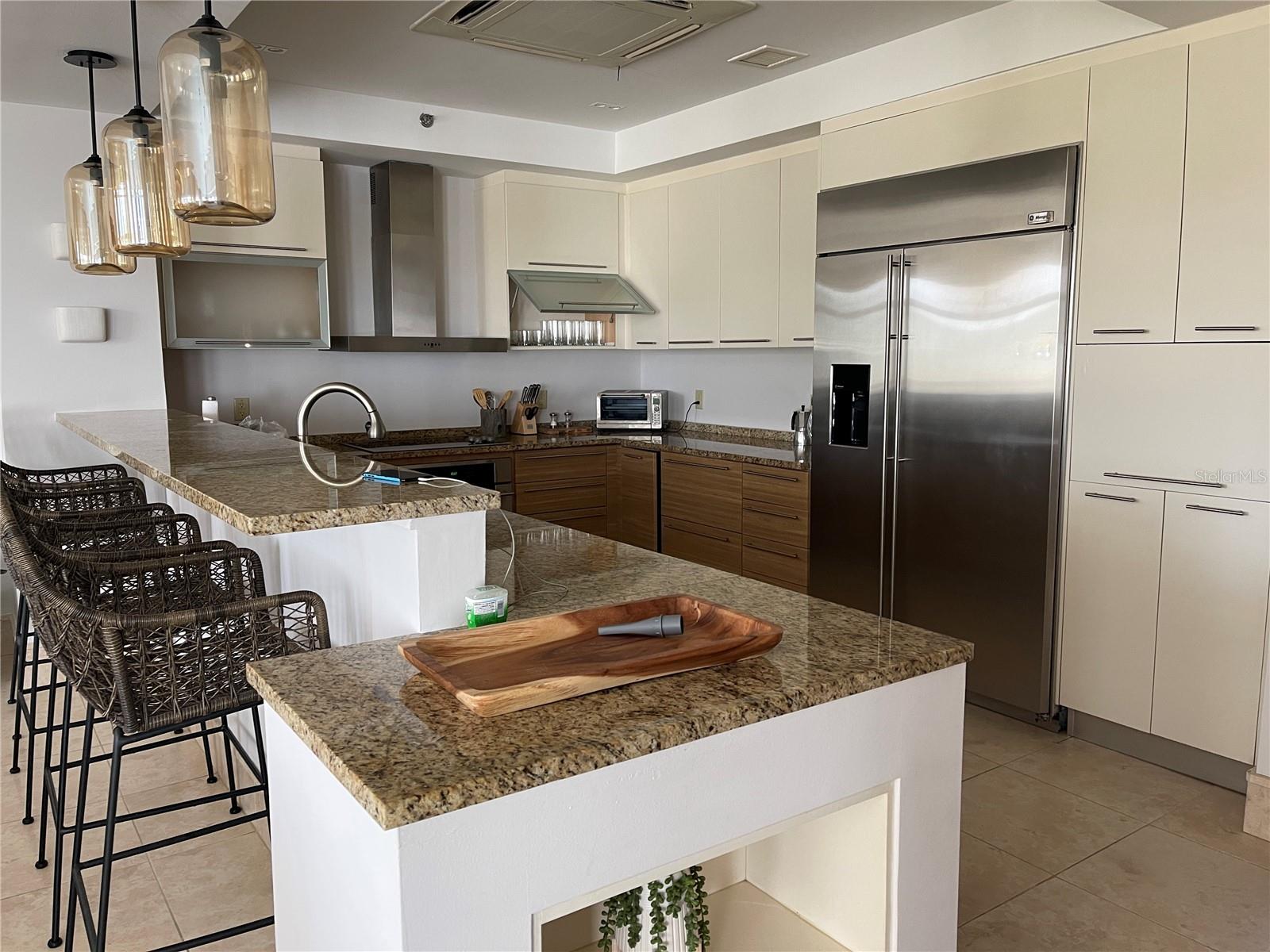 PLANTATION VILLAGE I - Residential Lease