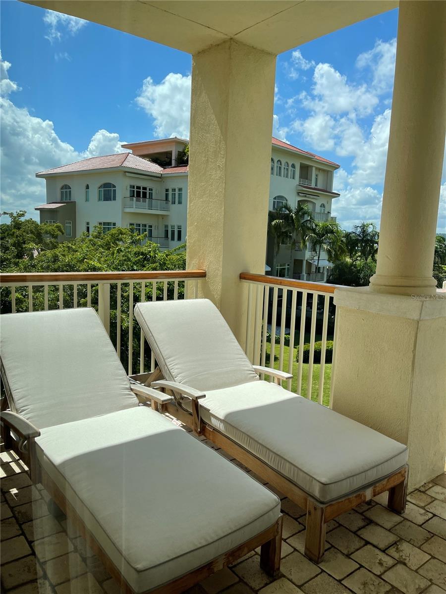 PLANTATION VILLAGE I - Residential Lease