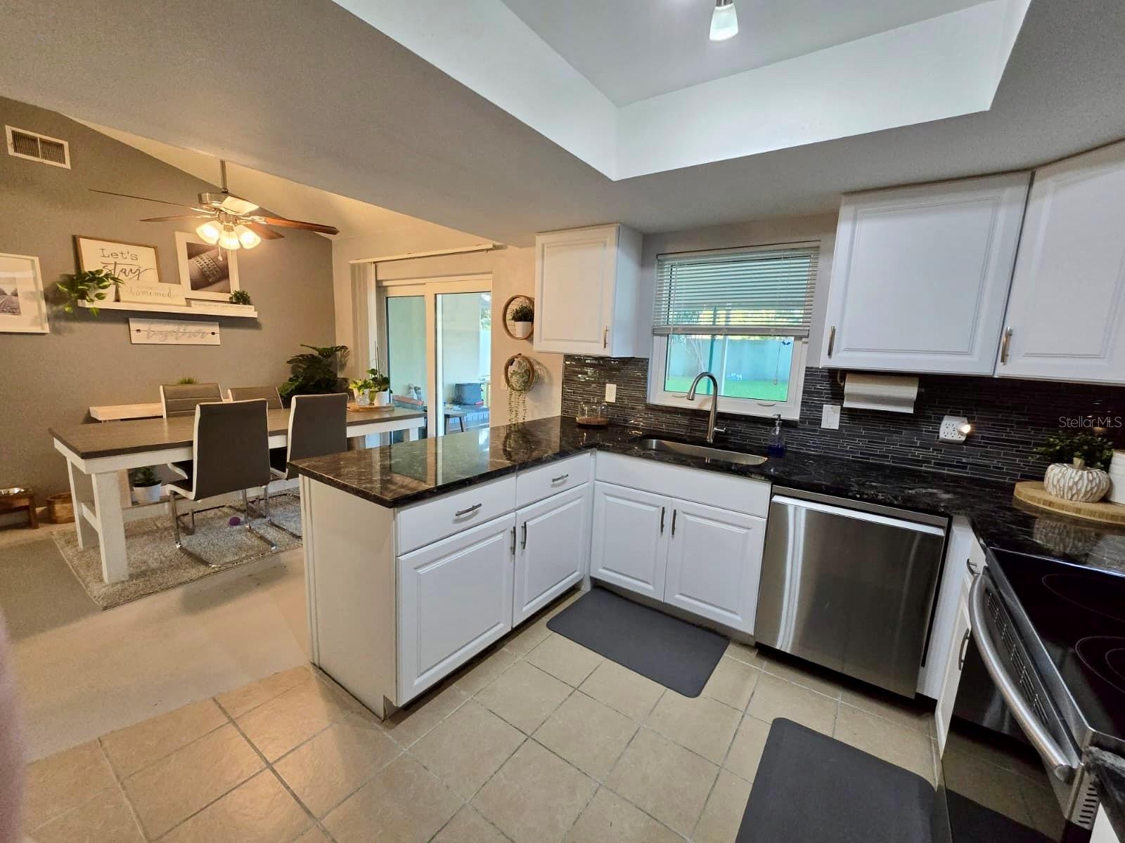 LAKEVIEW VILLAGE SEC K UNI - Residential