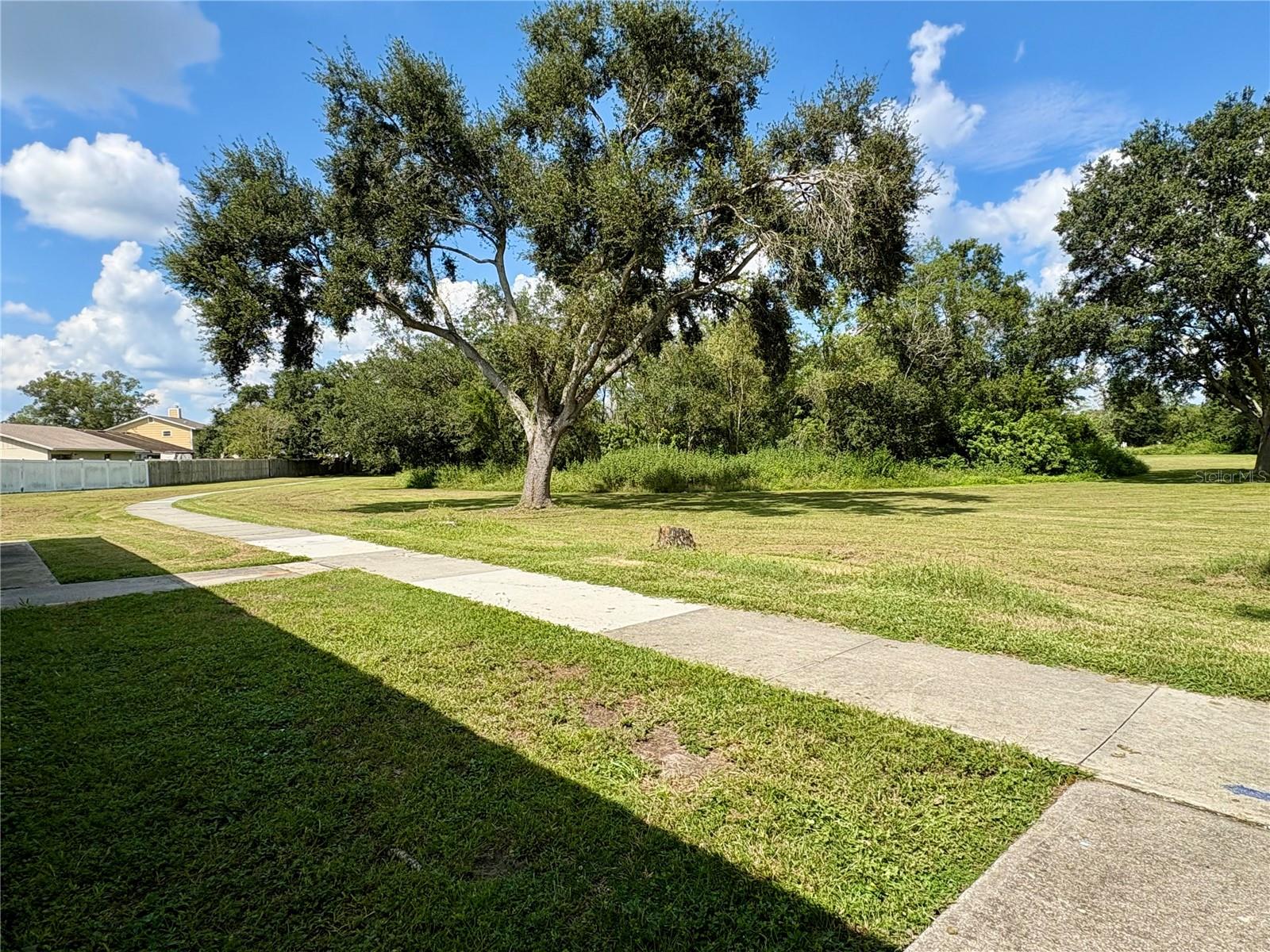 LAKEVIEW VILLAGE SEC K UNI - Residential