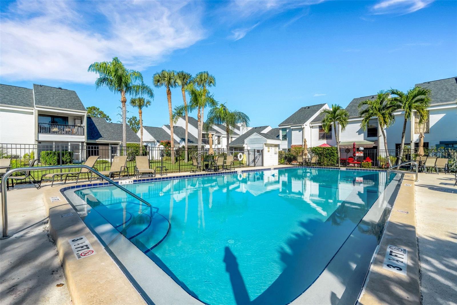 PALMS OF TARPON SPGS THE CONDO - Residential