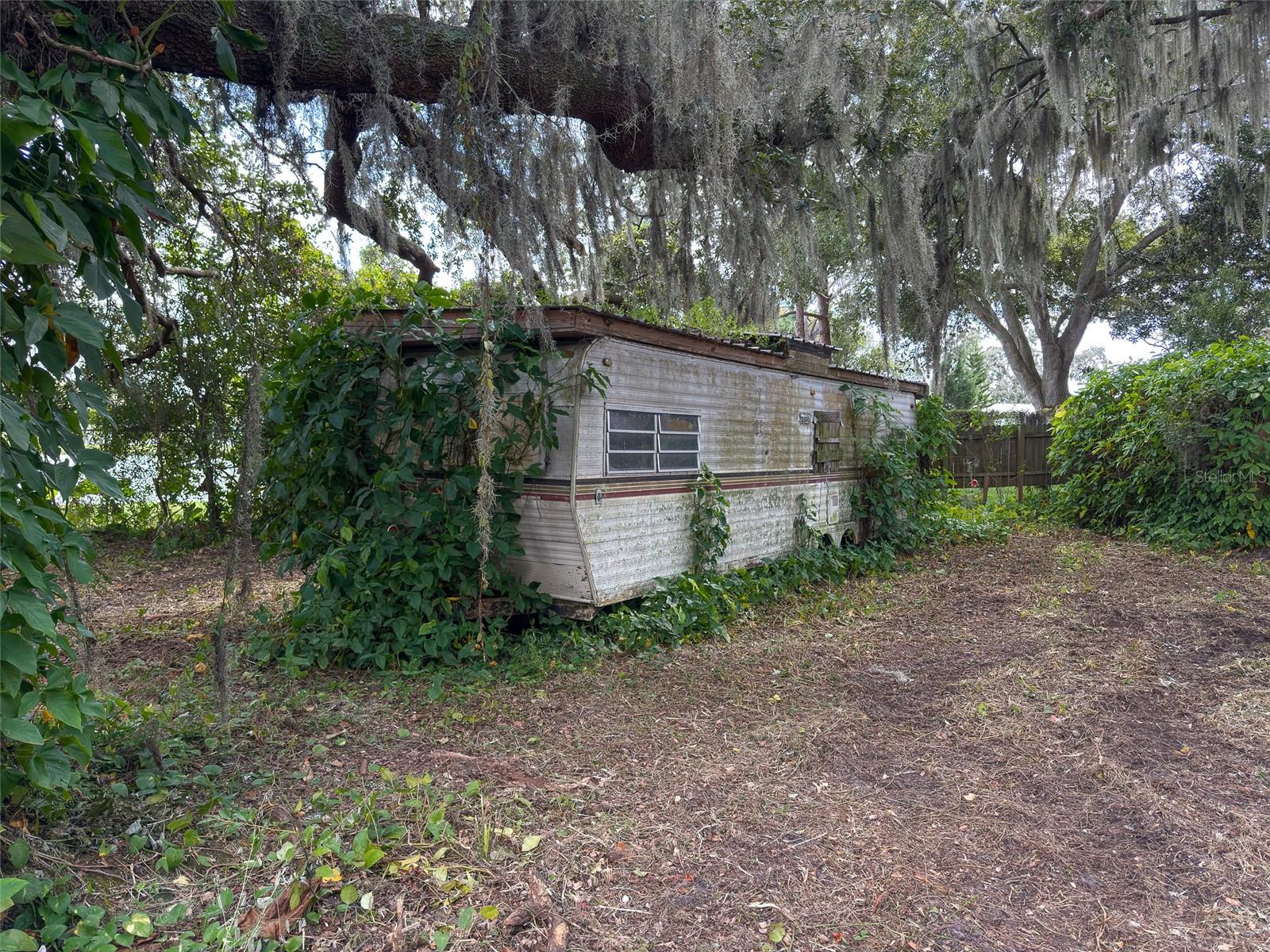 ZEPHYRHILLS COLONY CO - Land