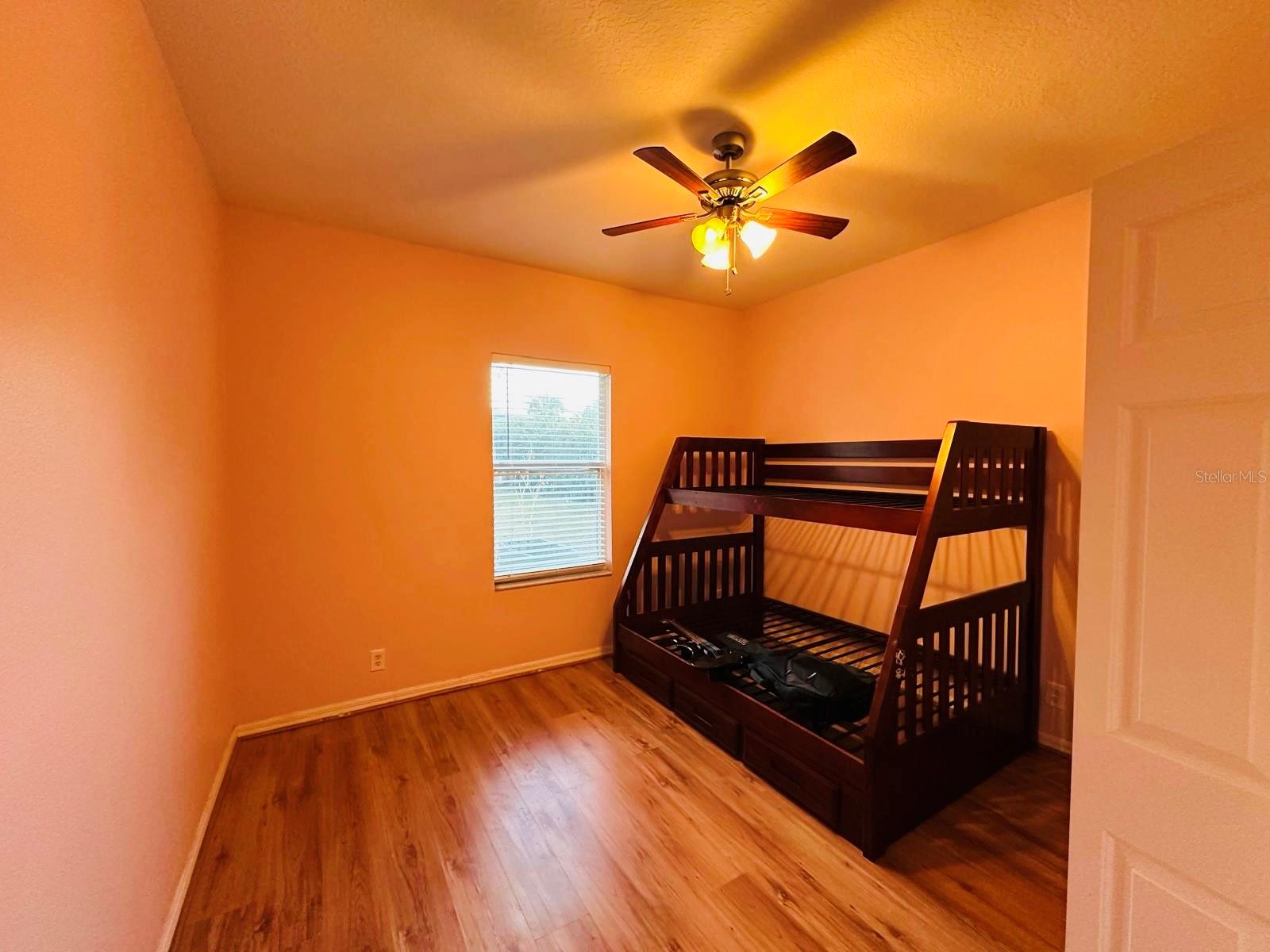 GROVE/HARBOR HILLS - Residential