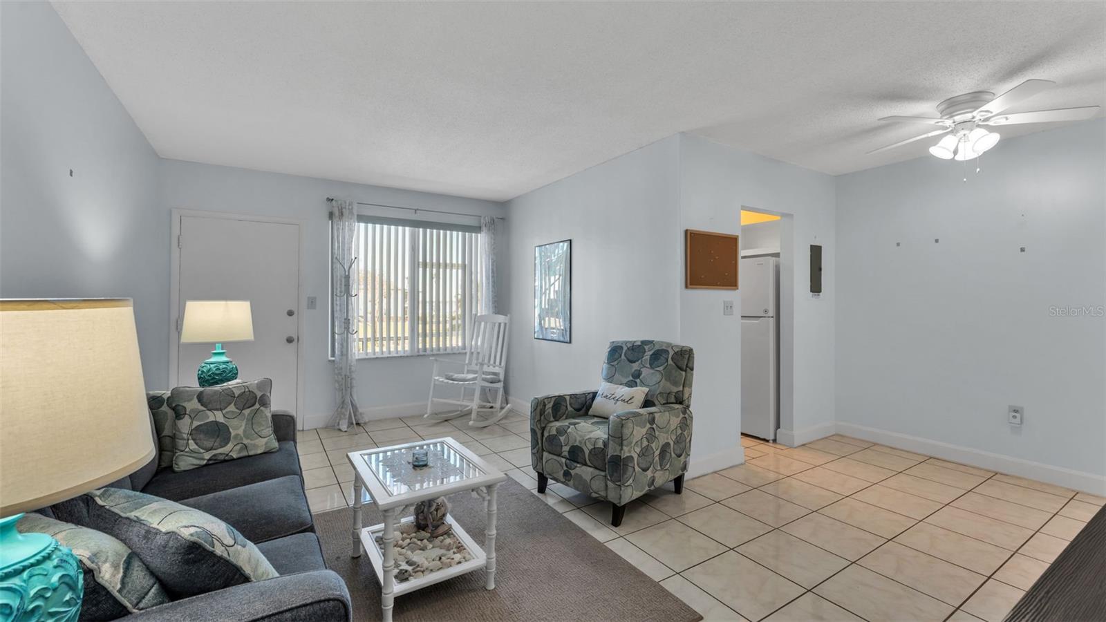 LAKELAND HARBOUR APTS - Residential