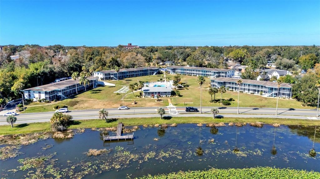 Photo of 1600 W Lake Parker Drive #C8, Lakeland, FL 33805 (MLS # L4958989)