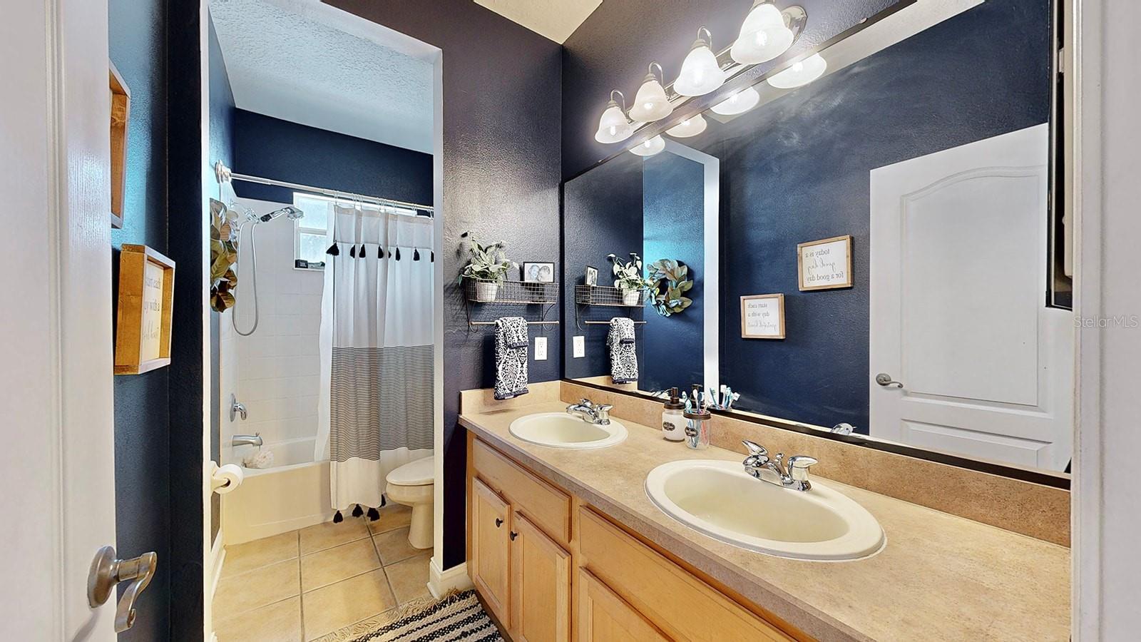 MIRABAY PH 3A-1 - Residential