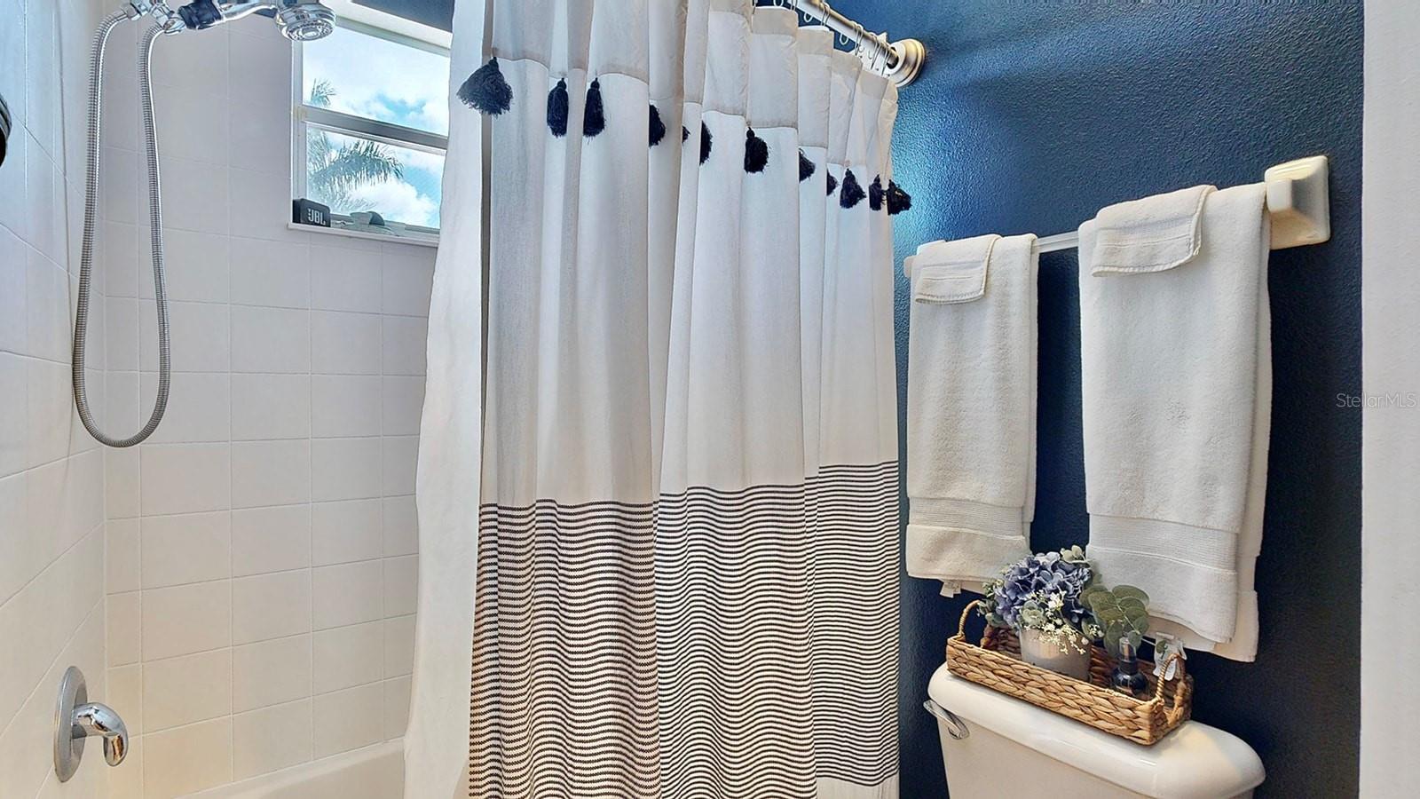 MIRABAY PH 3A-1 - Residential