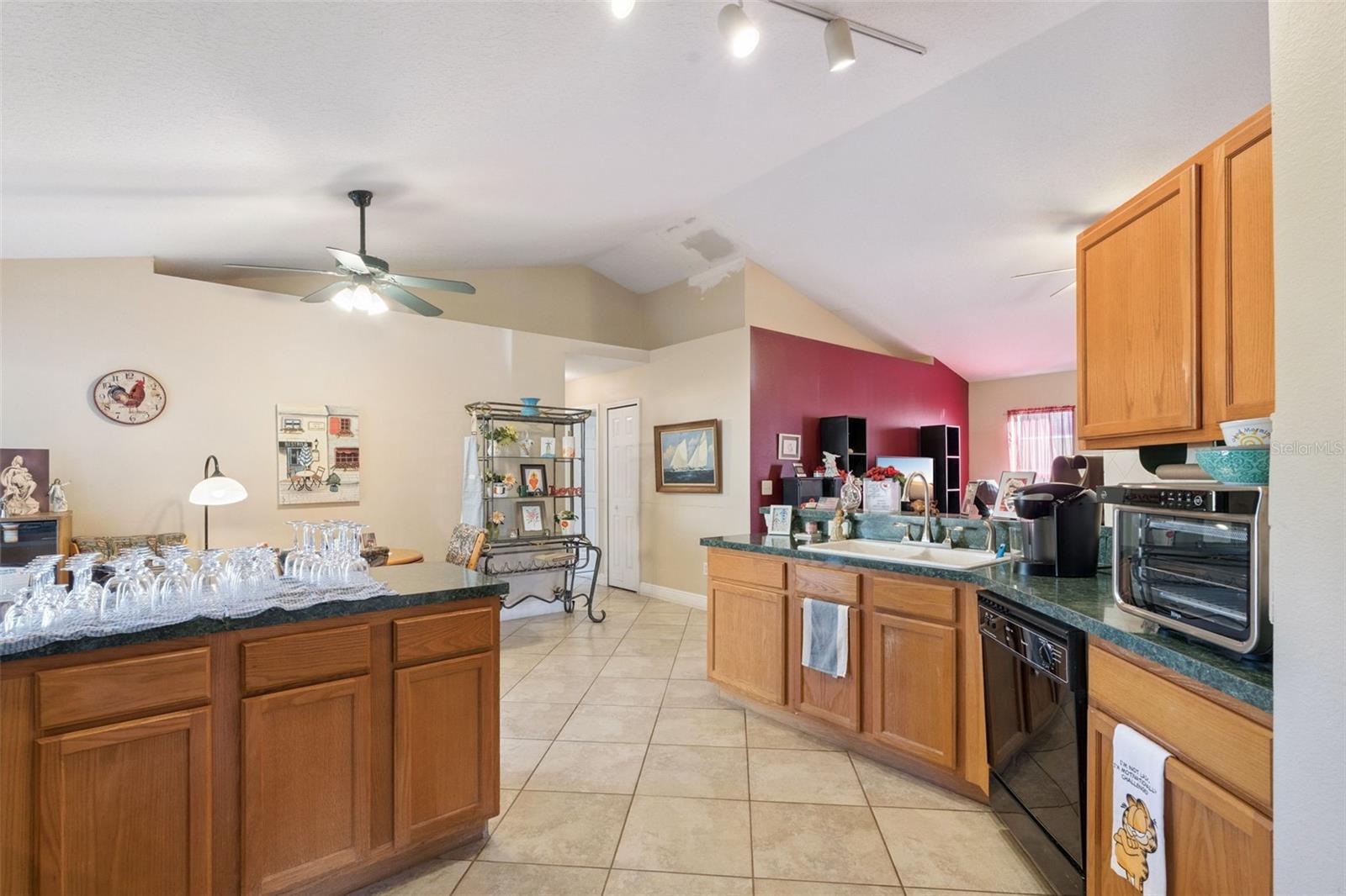 MINNEOLA PARK RIDGE ON LAKE MINNEOLA PH 02 - Residential