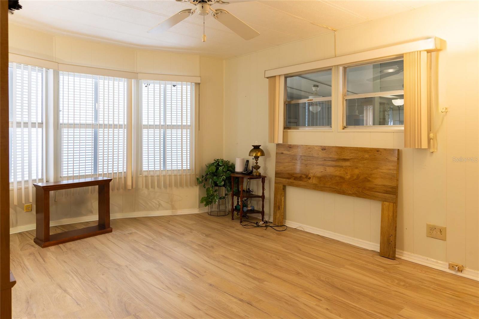 MAPLE LEAF ESTATES - Residential