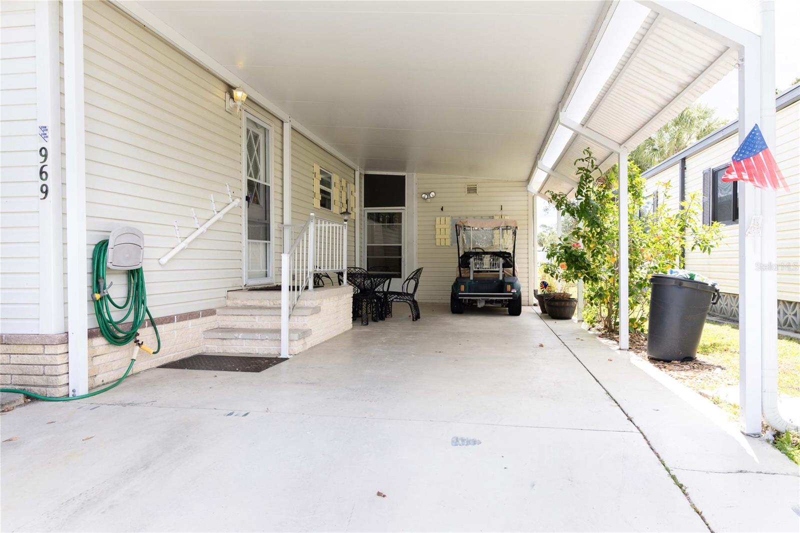 2100 KINGS HIGHWAY 969