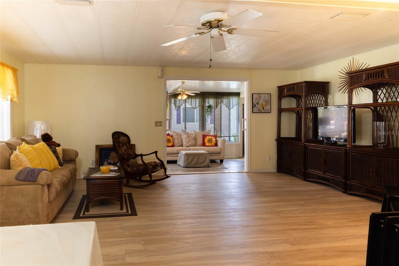 MAPLE LEAF ESTATES - Residential