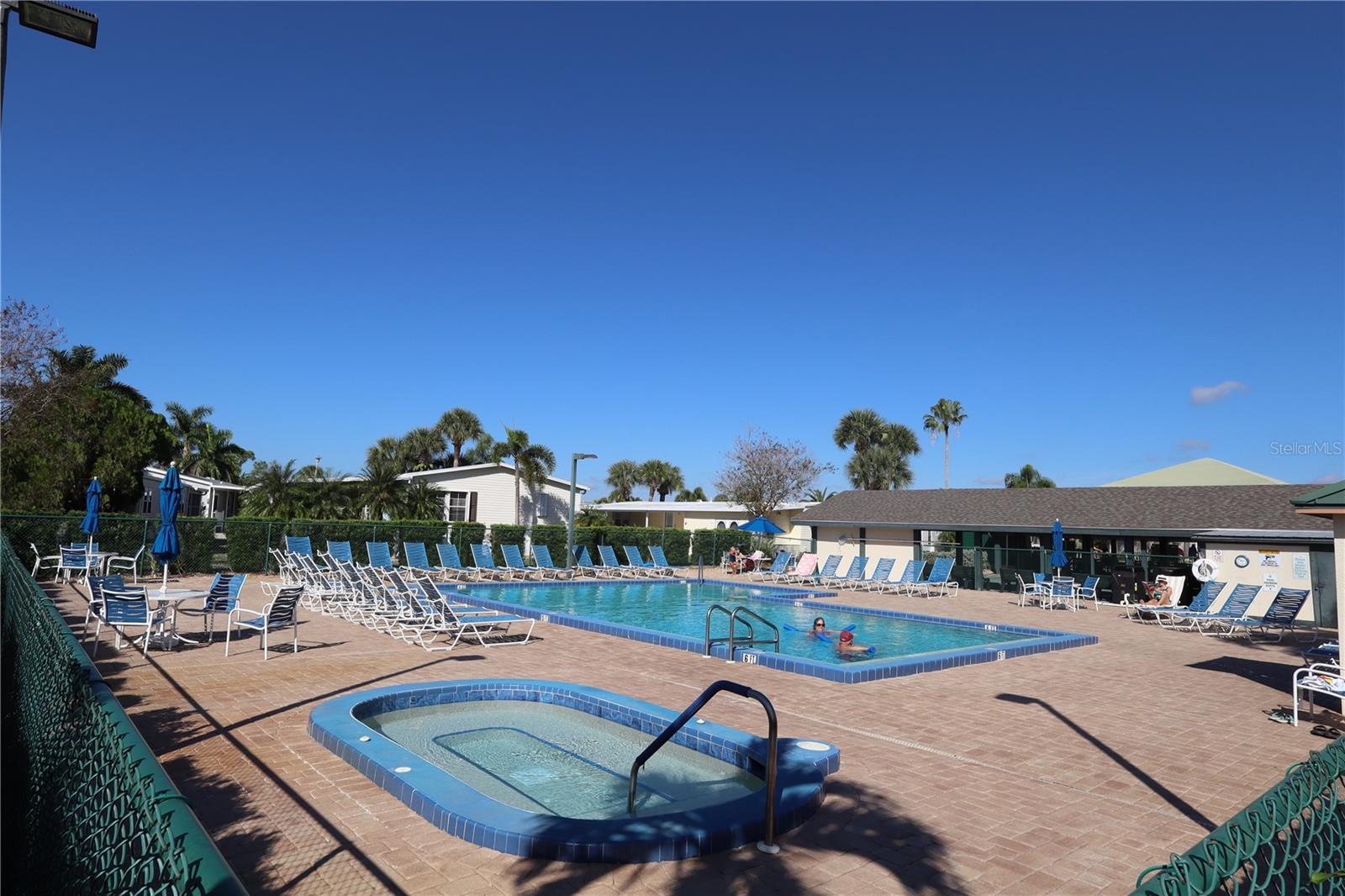 MAPLE LEAF ESTATES - Residential