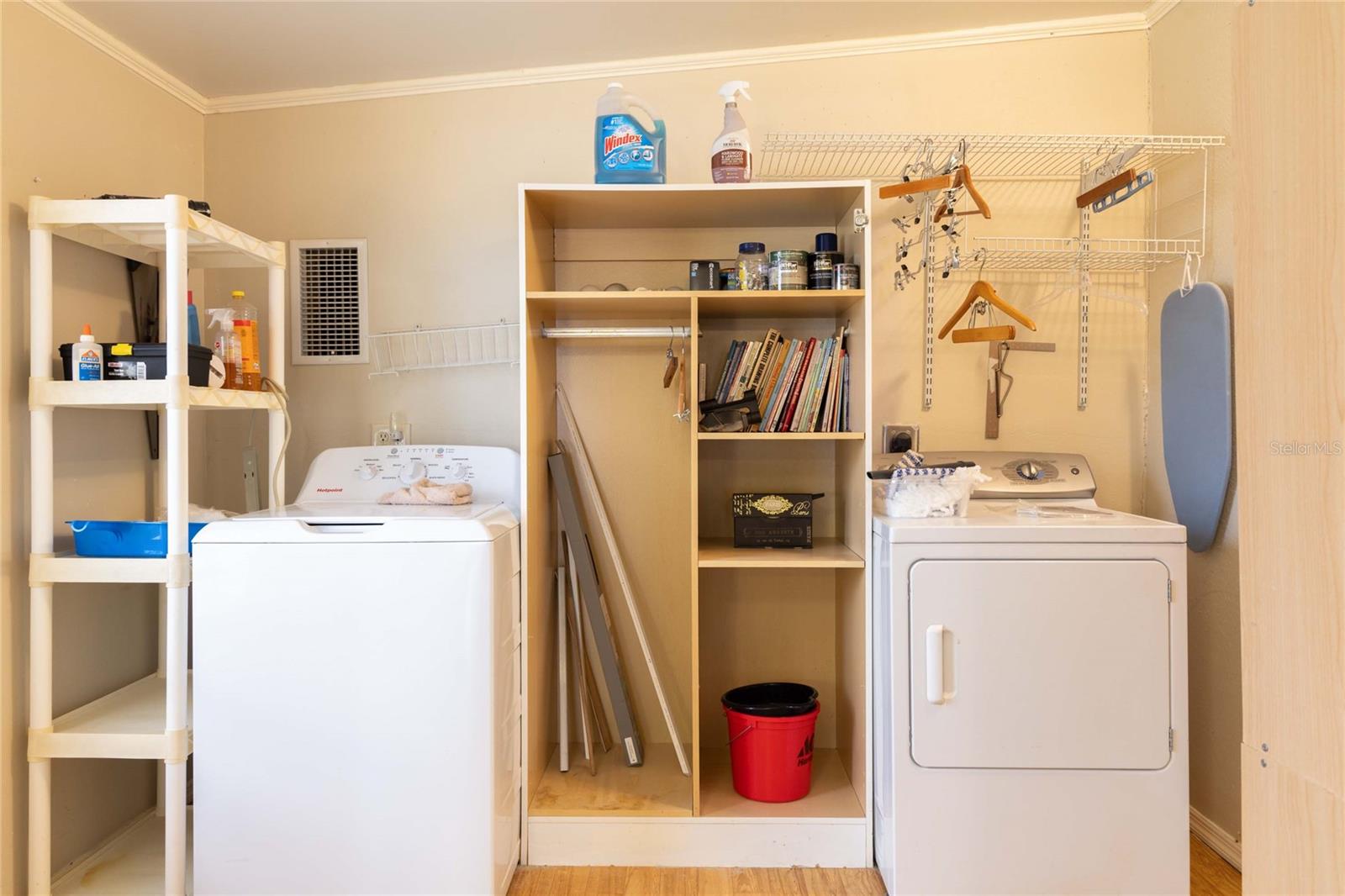 MAPLE LEAF ESTATES - Residential