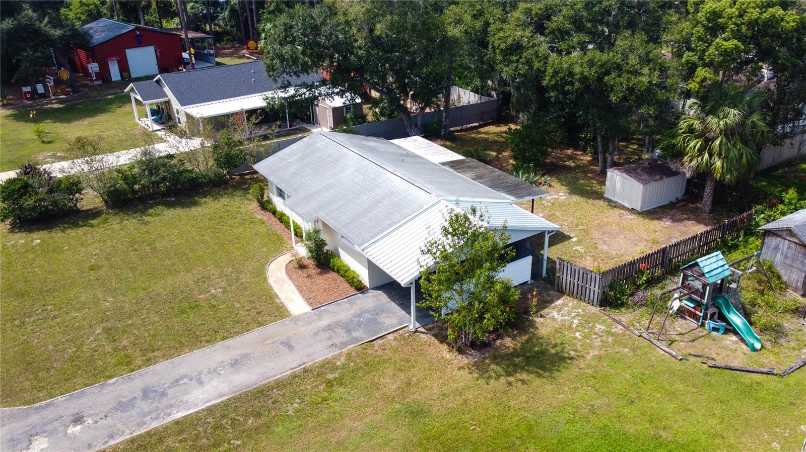 SILVER LAKES ACRES - Residential