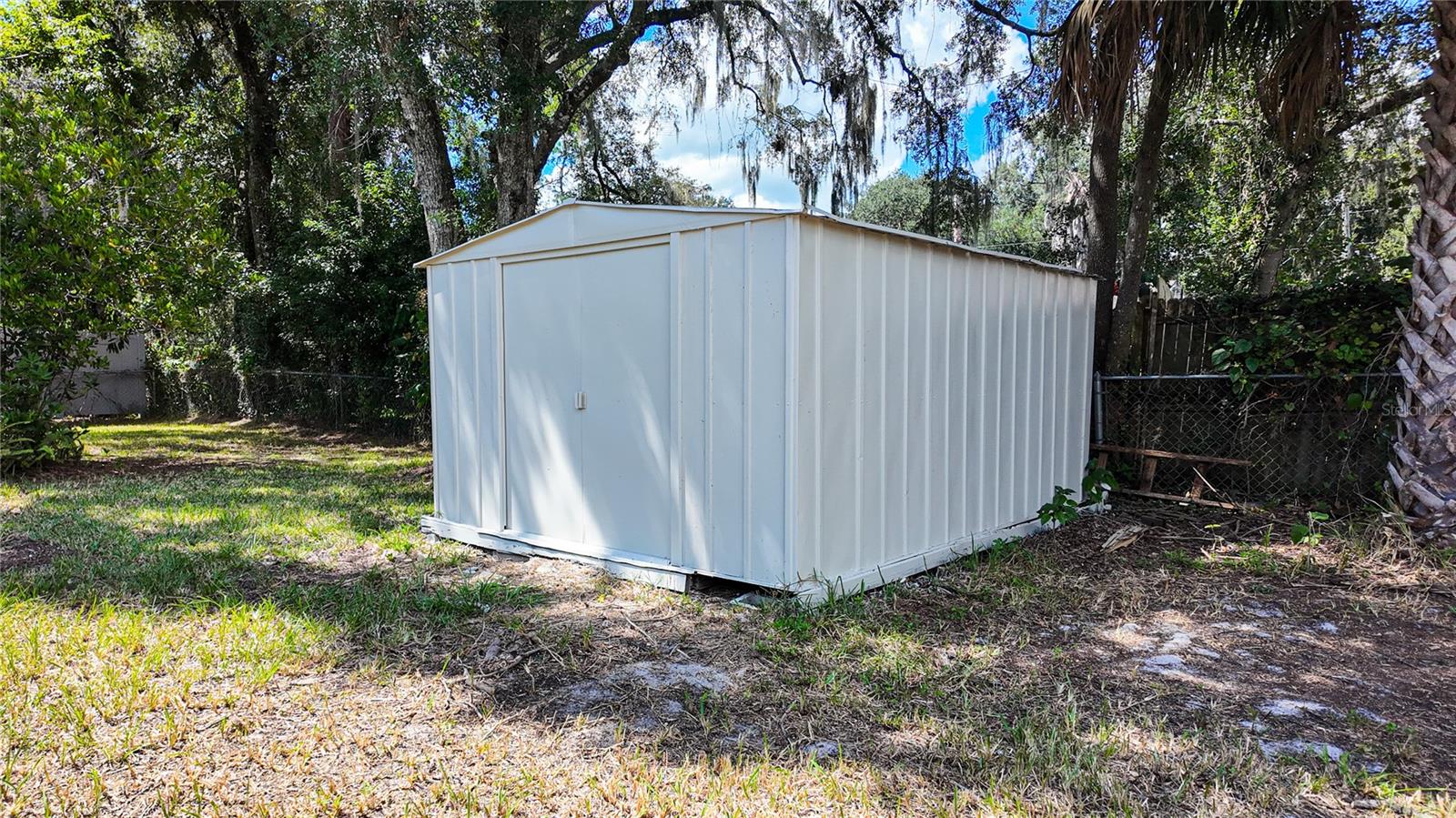 SILVER LAKES ACRES - Residential