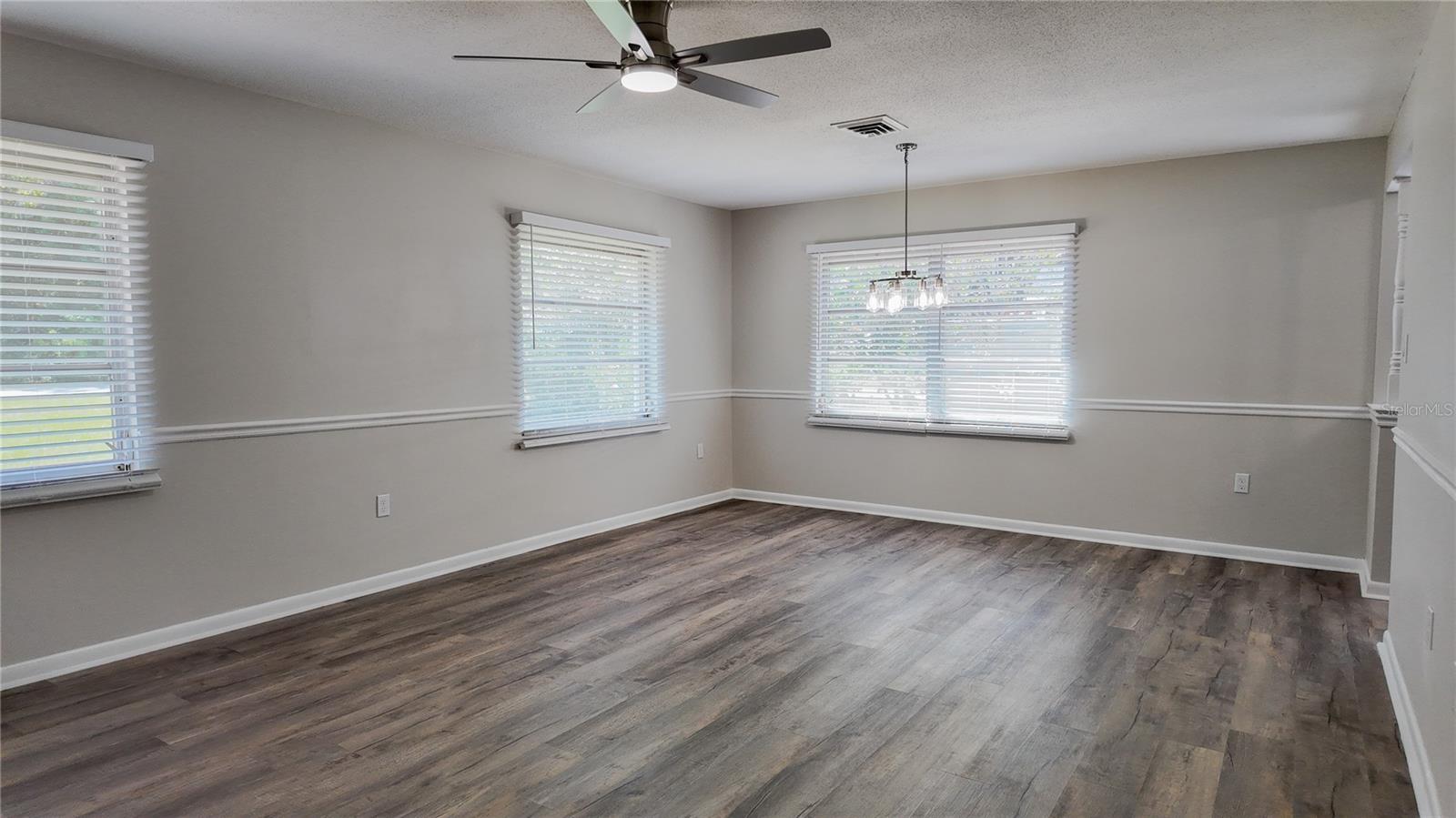 SILVER LAKES ACRES - Residential