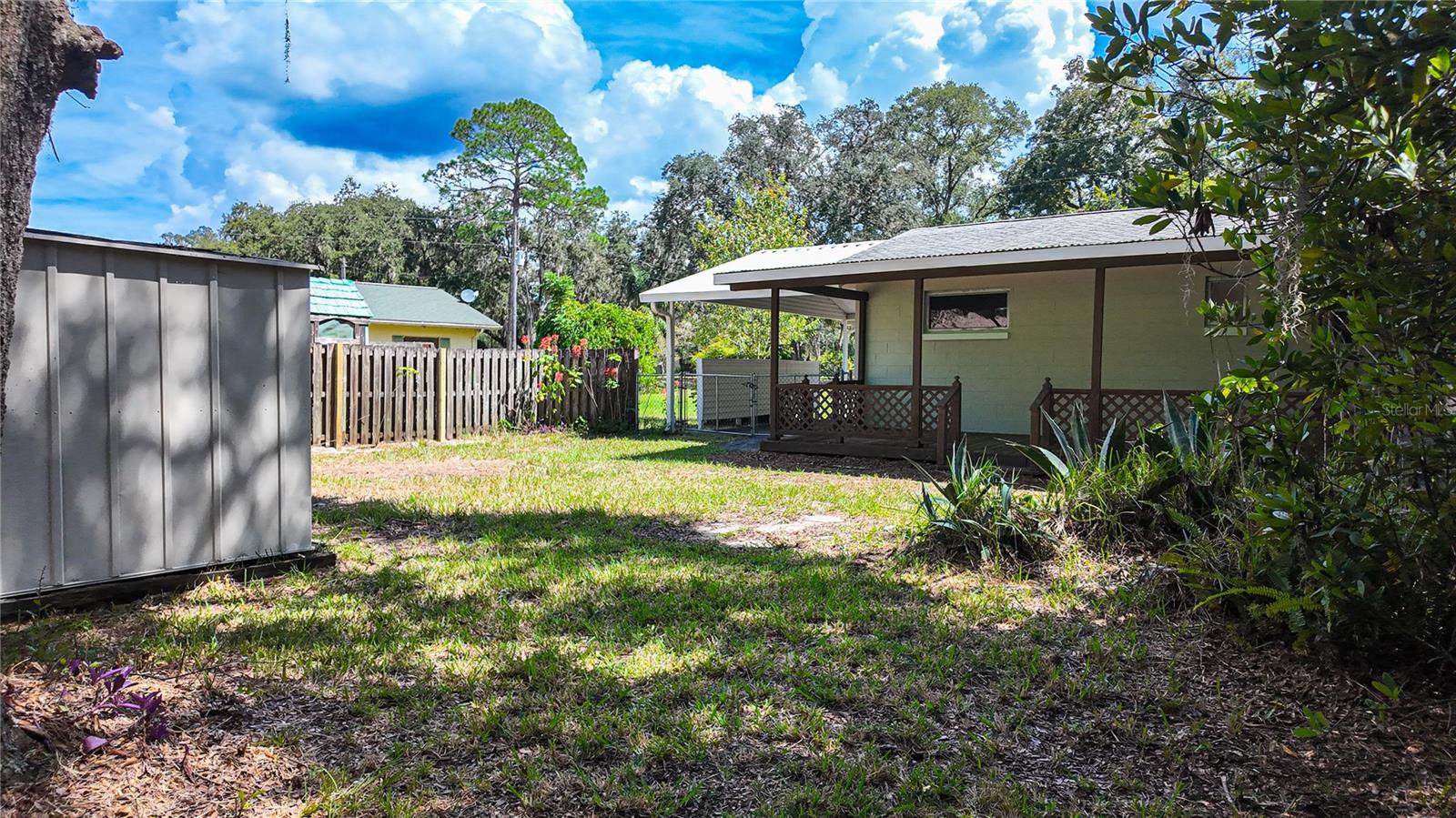 SILVER LAKES ACRES - Residential