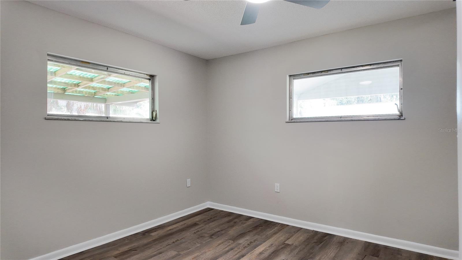 SILVER LAKES ACRES - Residential