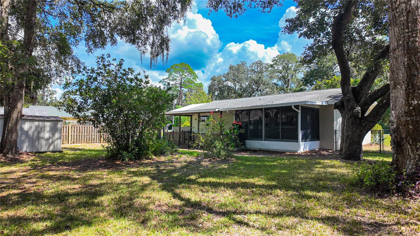 SILVER LAKES ACRES - Residential