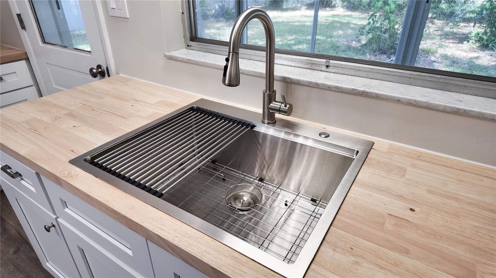 SILVER LAKES ACRES - Residential