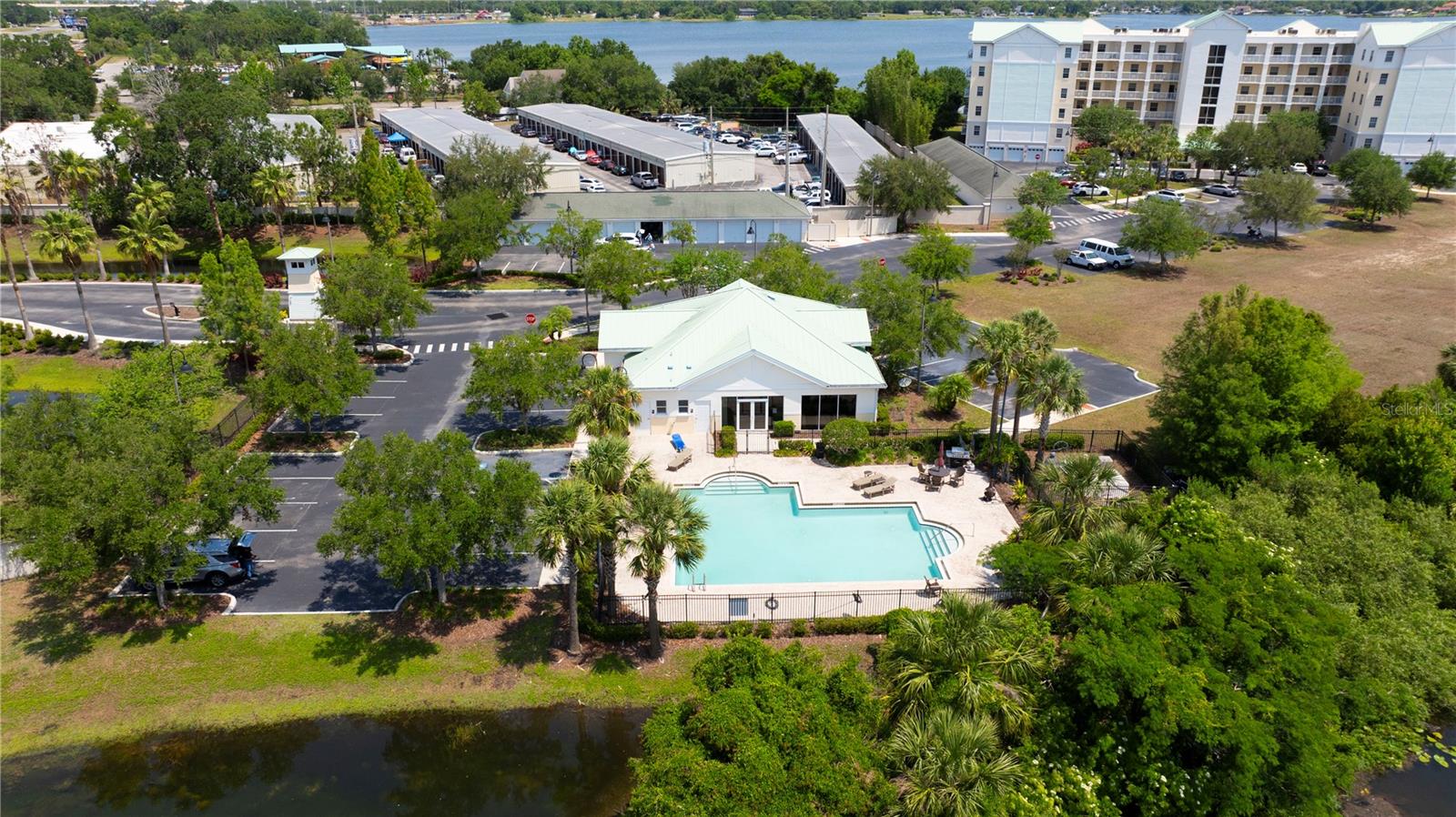 FAIRVIEW POINTE - Land