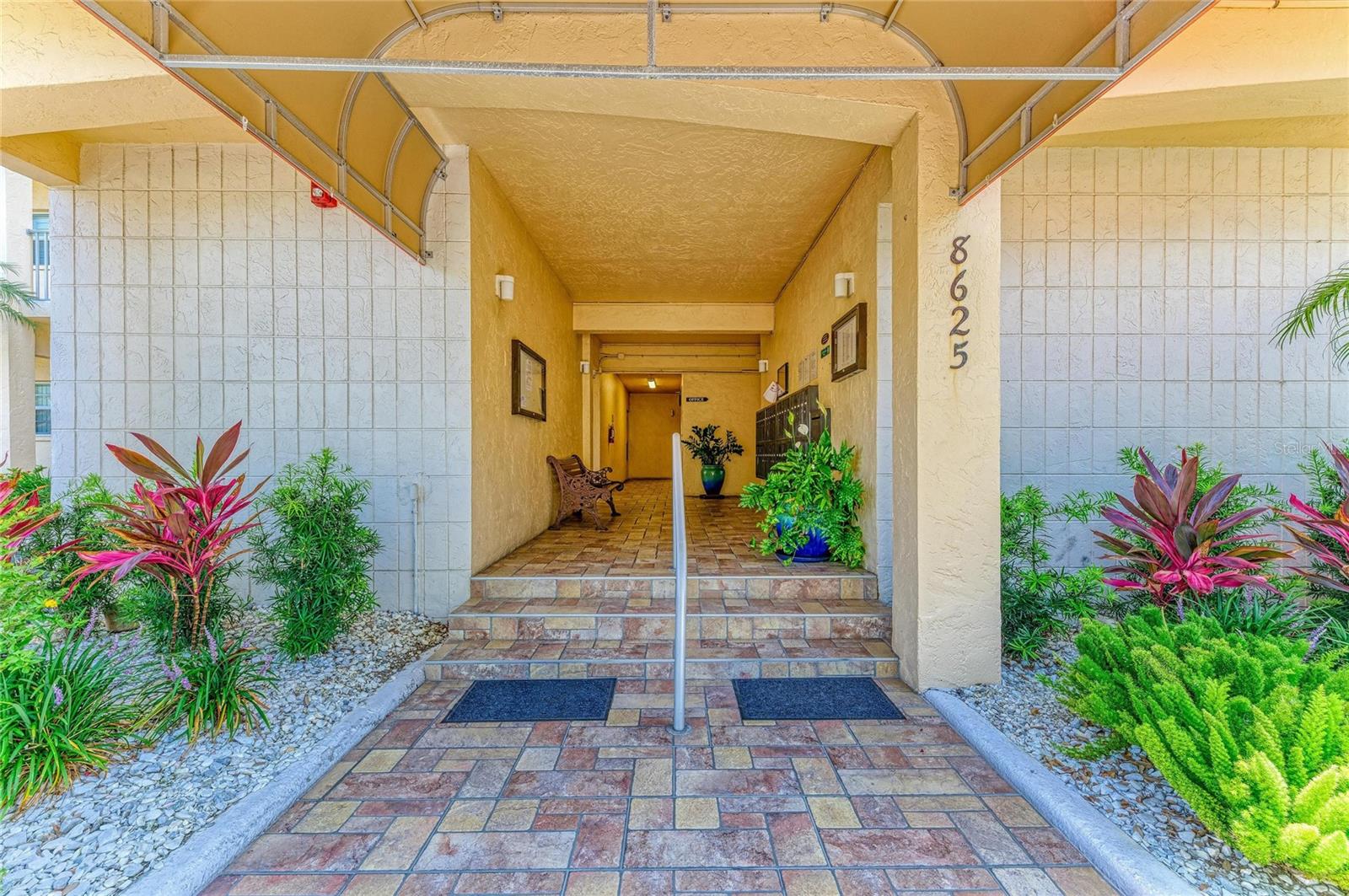 8625 MIDNIGHT PASS ROAD 208B