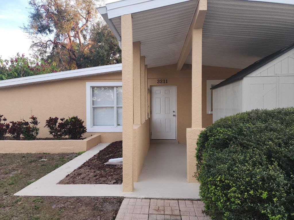 Photo of 3211 20th Avenue W, Bradenton, FL 34205 (MLS # A4677526)