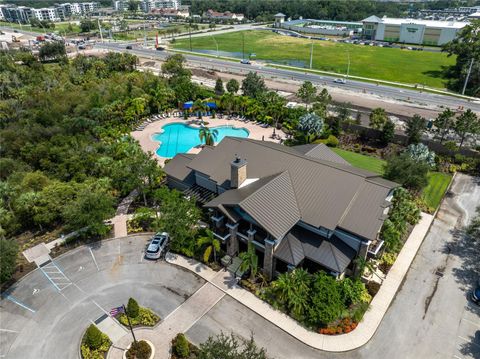 A home in PALMETTO