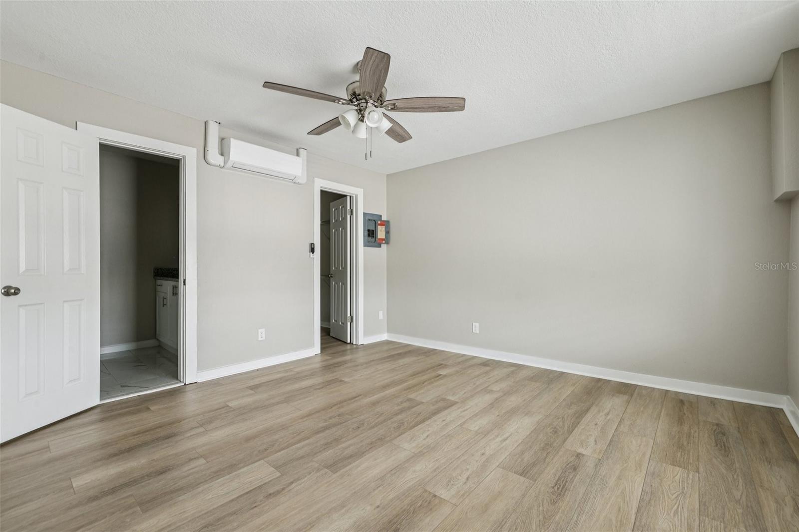 CLERMONT - Residential Lease