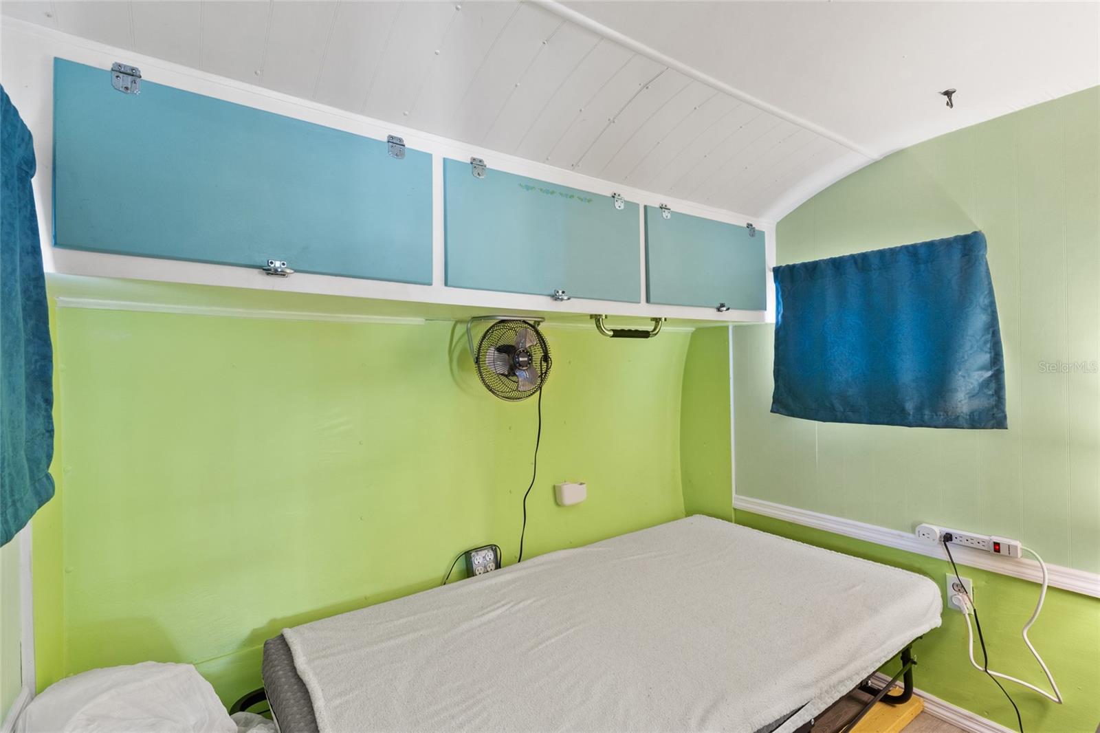 PARADISE BAY ESTATES CO-OP - Residential