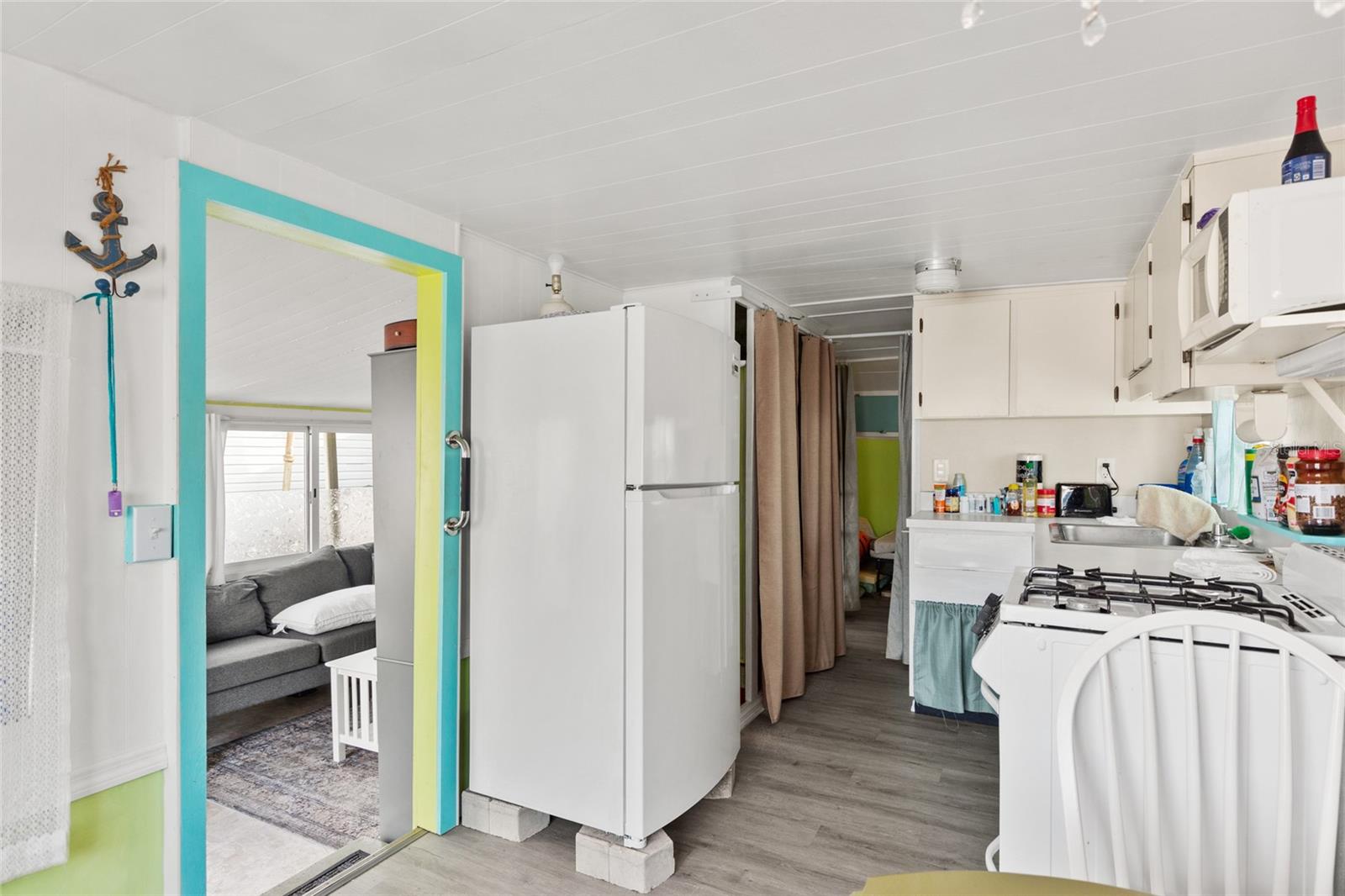 PARADISE BAY ESTATES CO-OP - Residential