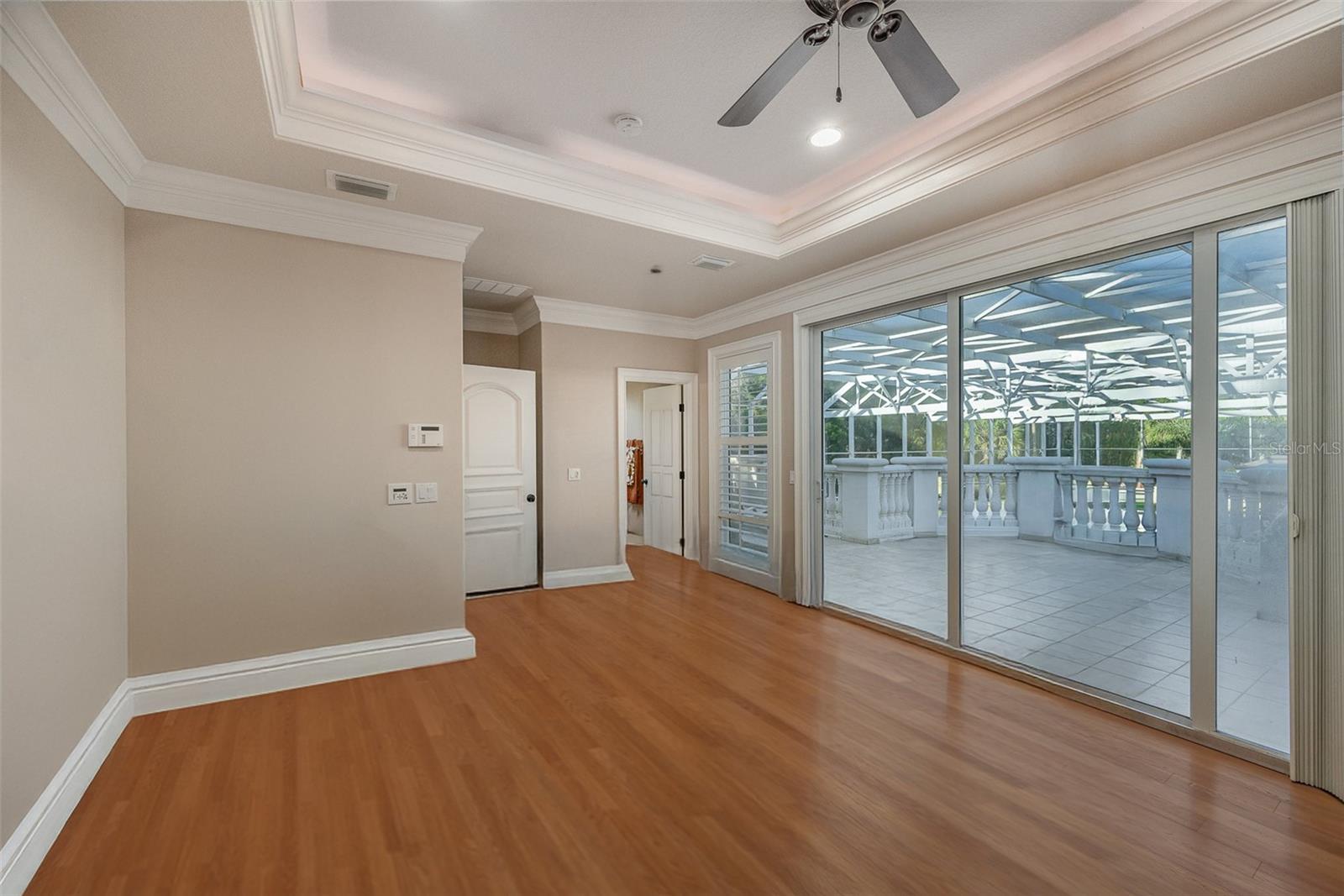 WHISPERING CREEK UNIT 02 - Residential