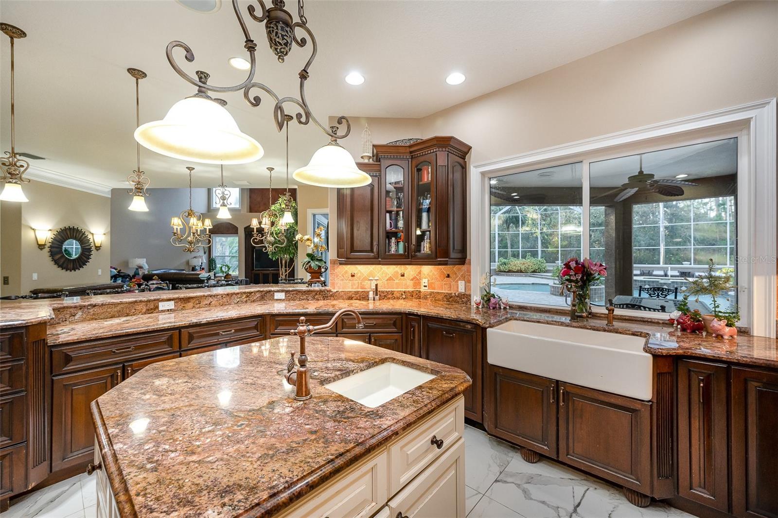 WHISPERING CREEK UNIT 02 - Residential