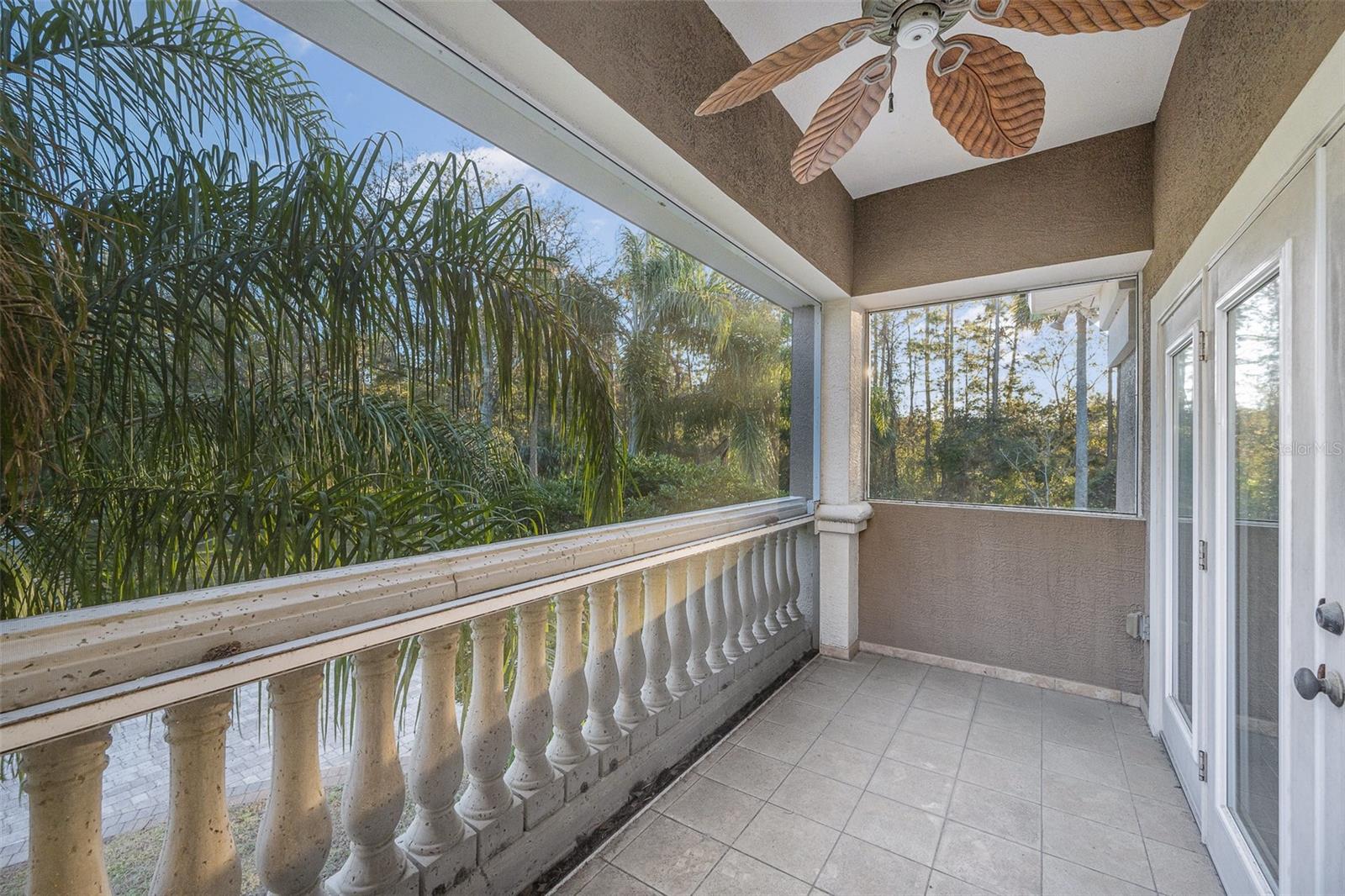 WHISPERING CREEK UNIT 02 - Residential