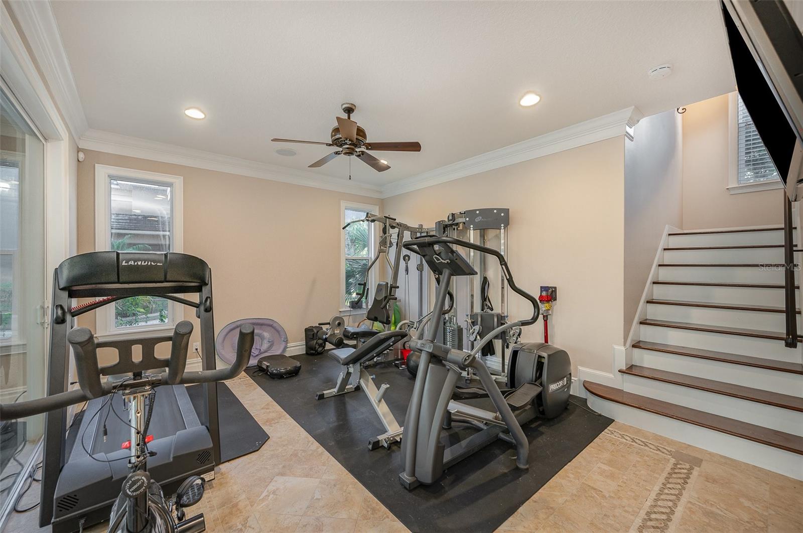 WHISPERING CREEK UNIT 02 - Residential