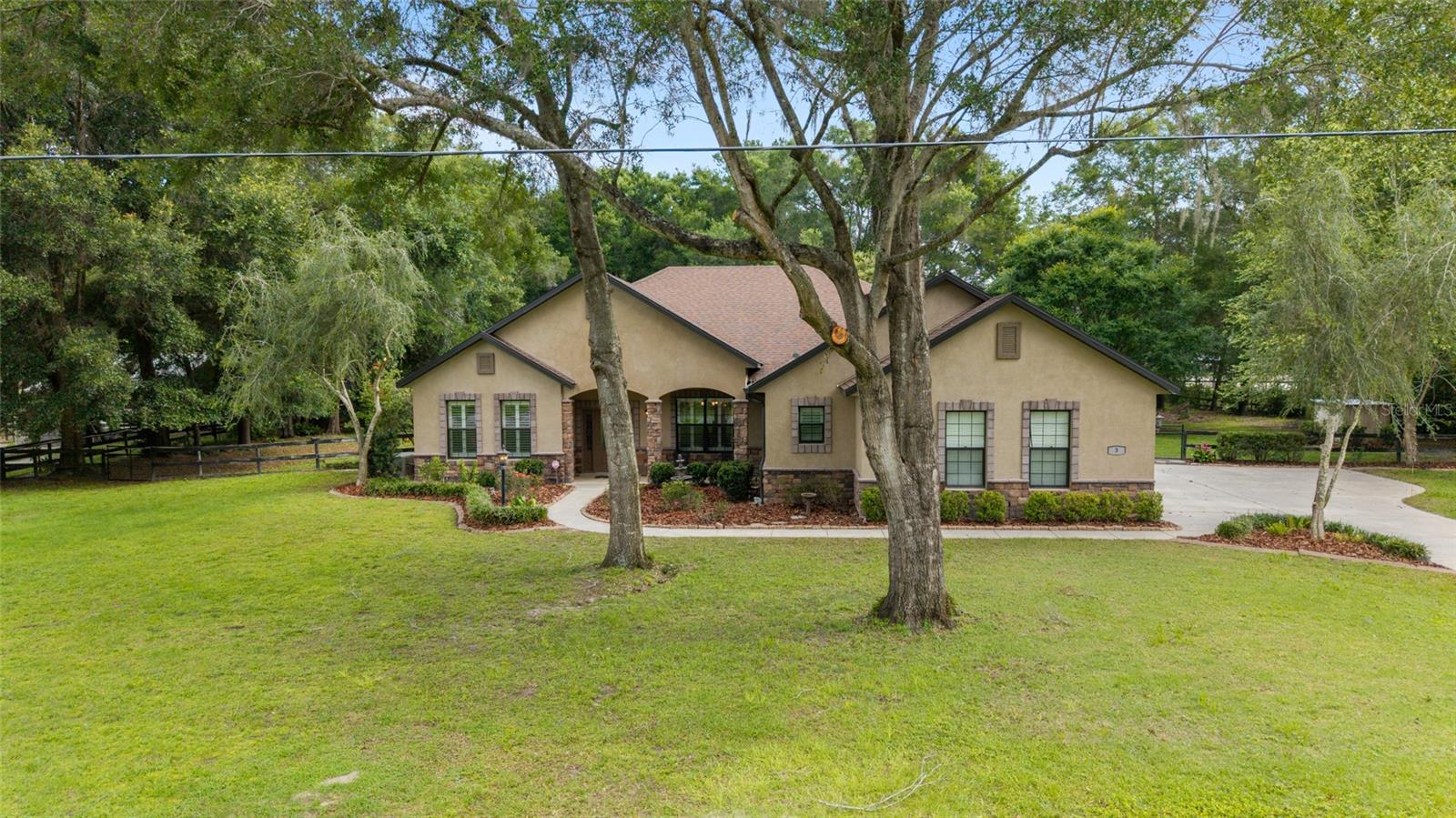 3 HIALEAH DRIVE