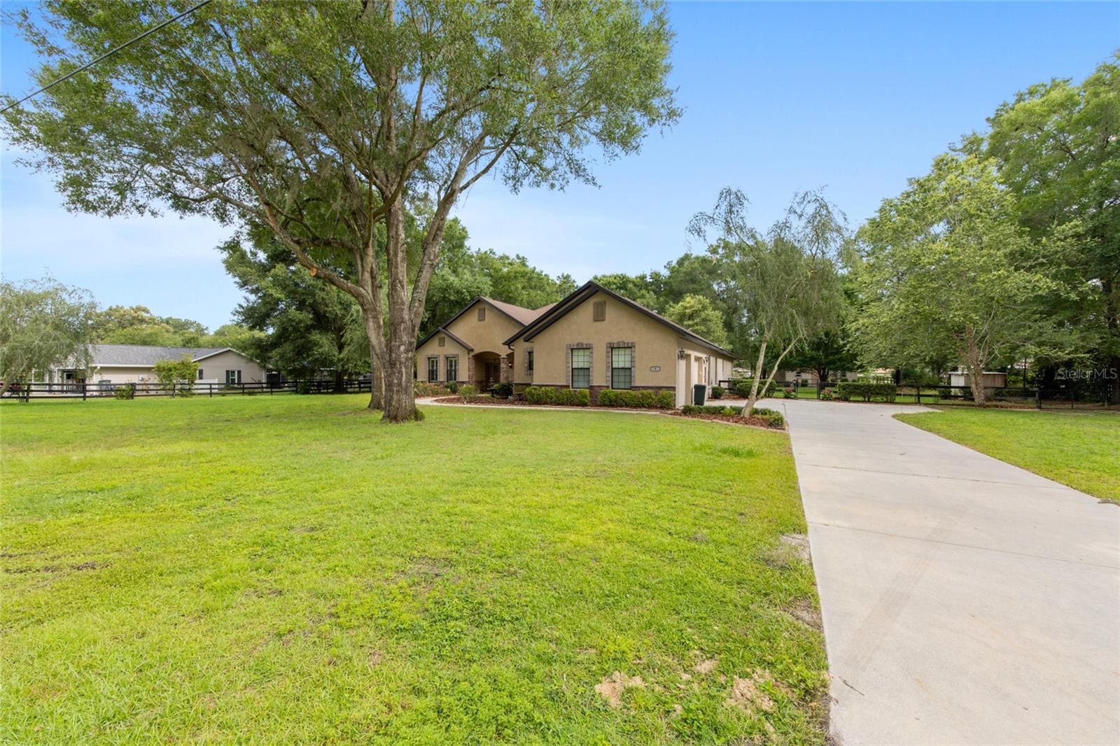 3 HIALEAH DRIVE
