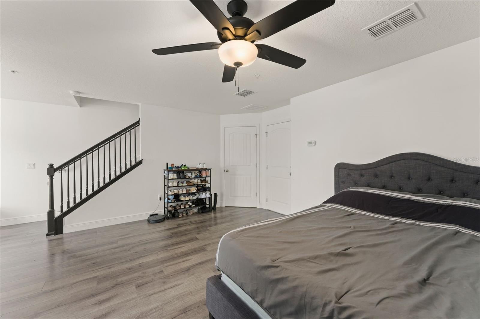 10814 SUNSET RIDGE LANE