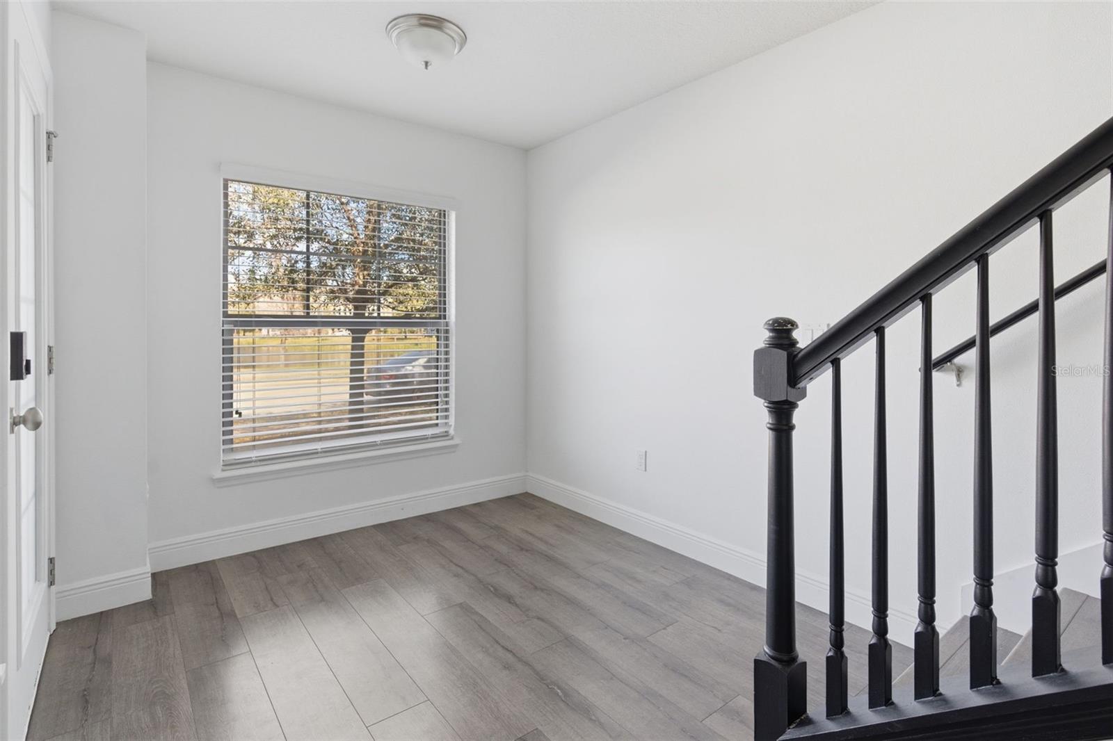 10814 SUNSET RIDGE LANE