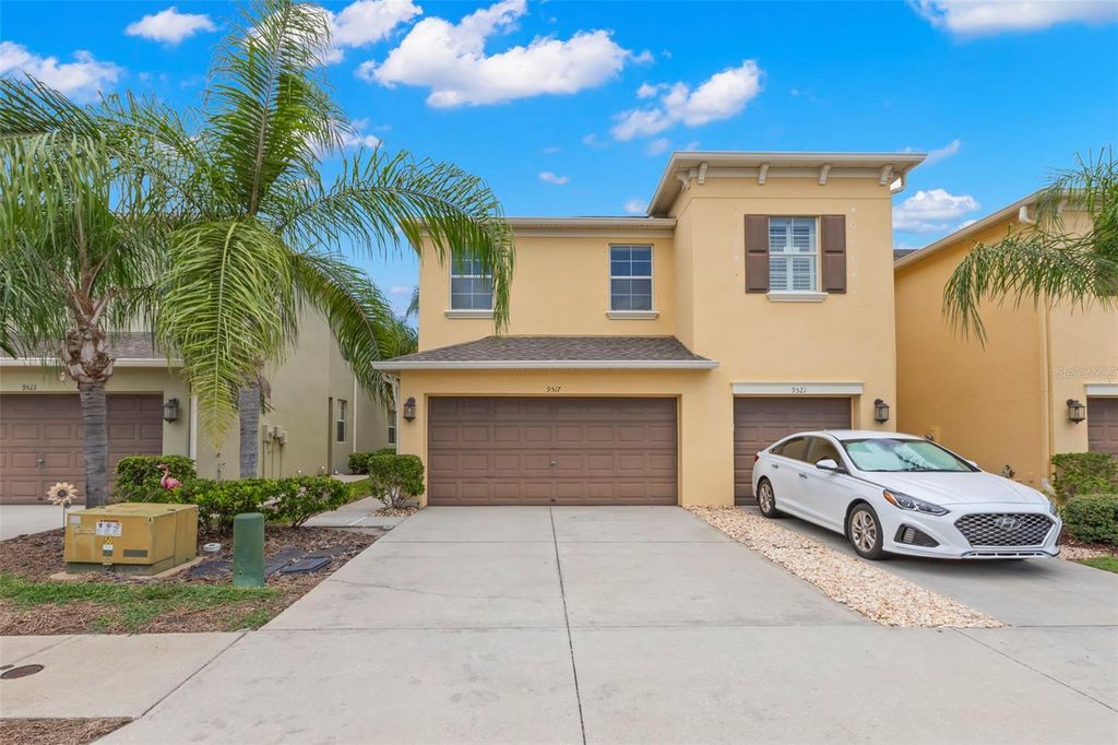 Photo of 9517 Trumpet Vine Loop, Trinity, FL 34655 (MLS # TB8419166)