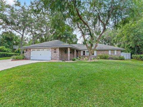 Tiny photo for 33005 Joel Court, Leesburg, FL 34788 (MLS # G5111944)